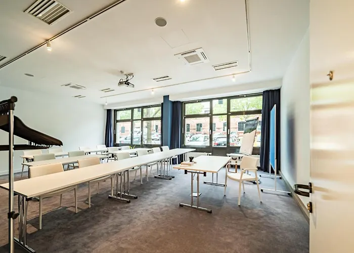 Voco Prater By Ihg Hotel 4*