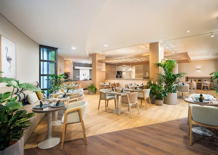 Voco Prater By Ihg Hotel